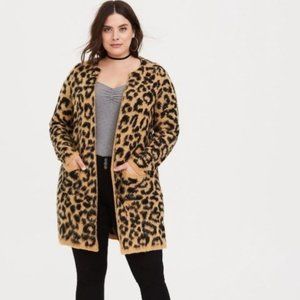 TORRID LEOPARD LONGLINE SWEATER